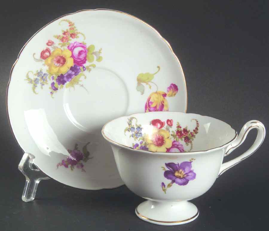 A2286 Footed Cup & Saucer Set by Shelley-1