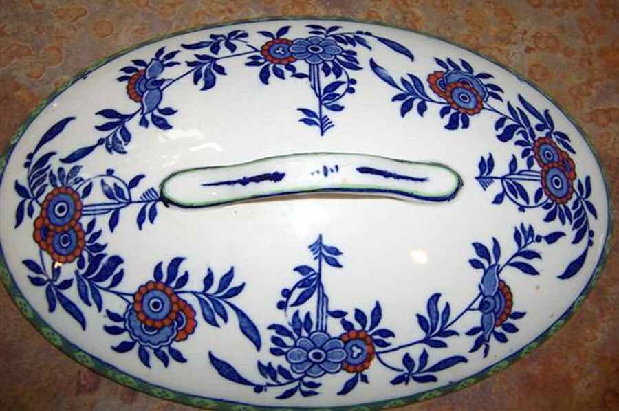 Delp Multicolor Lid for Oval Vegetable by Stanley Pottery -1