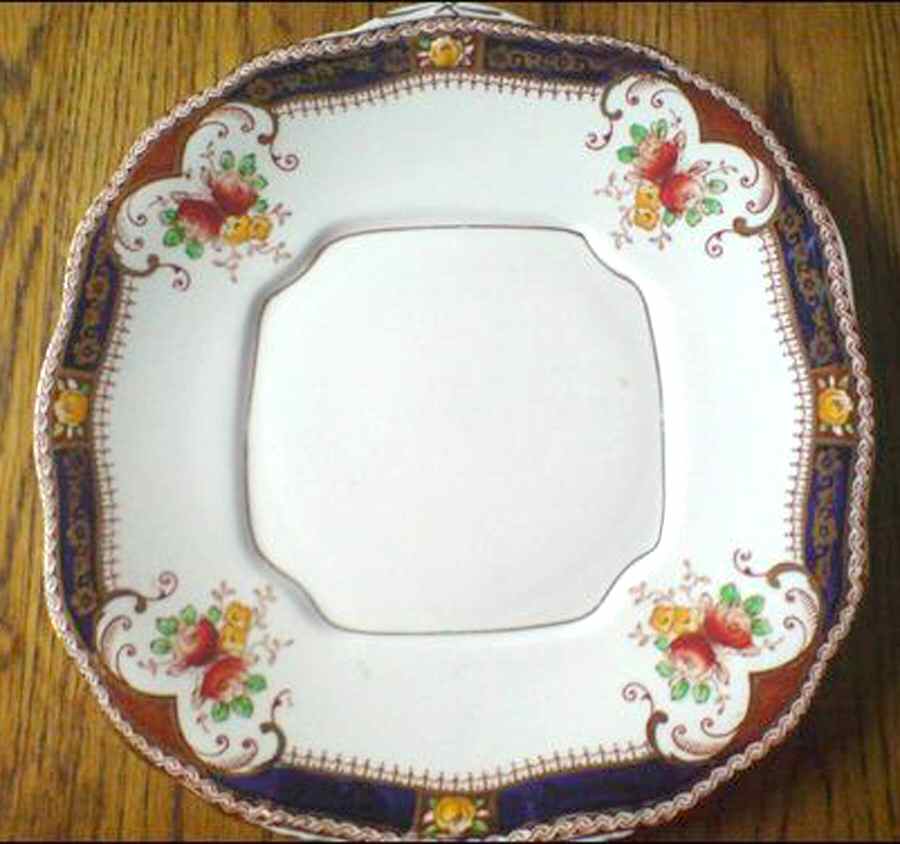 Norma Square Handled Cake Plate by Salisbury-1