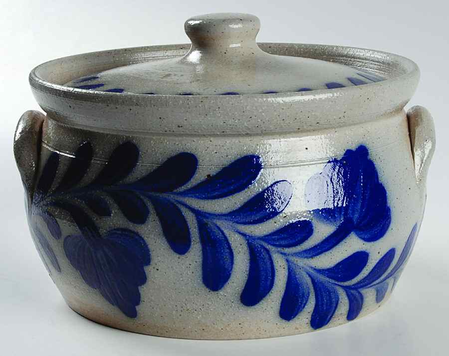 Pennsylvania Blue 2 Qt Round Covered Casserole by Salmon Falls Stoneware-1