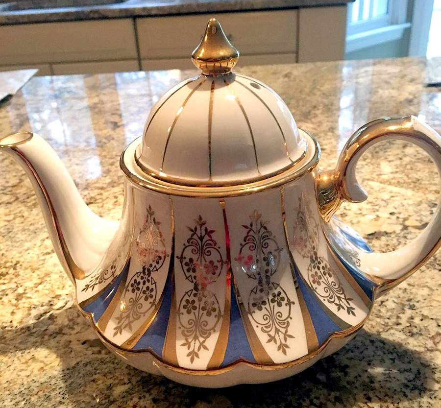 3194 Teapot & Lid by Sadler-1