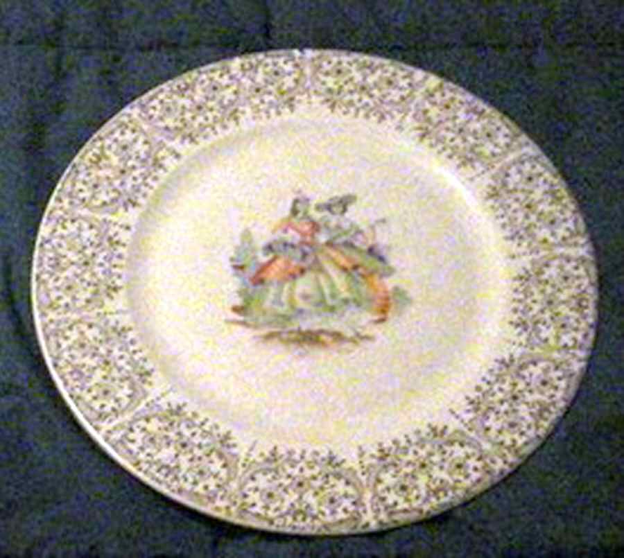 SAB100 Cake Plate by Sabin-1