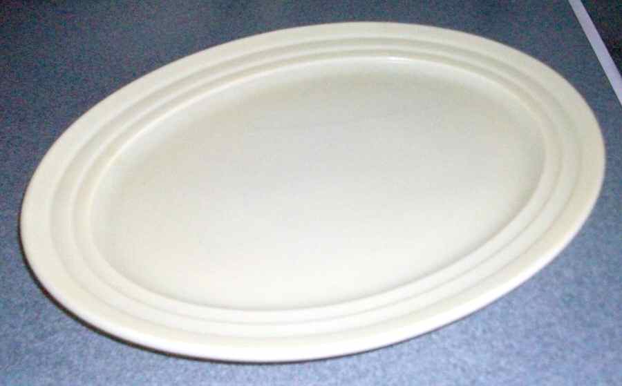 SHO315 14" Oval Serving Platter by Shenango-1