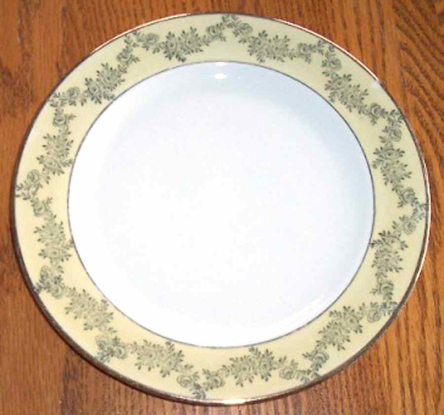 SUB37 Dinner Plate by Superior Bavaria-1