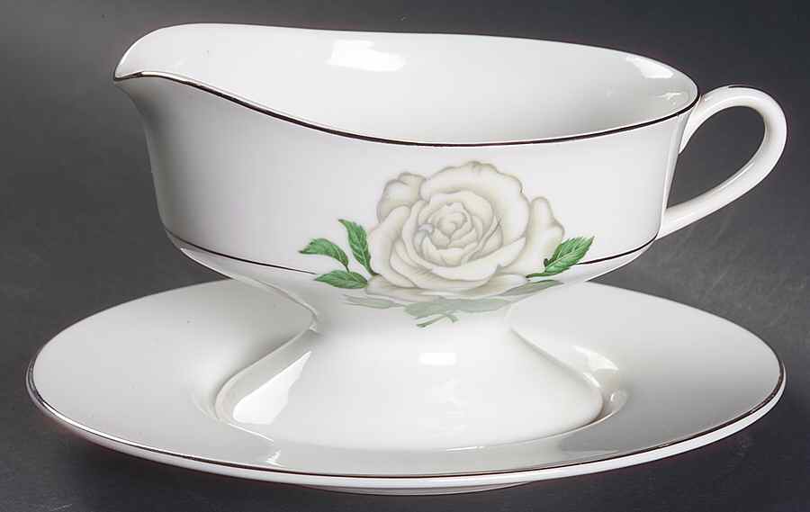 SON102 Gravy Boat & Underplate by Sone-1