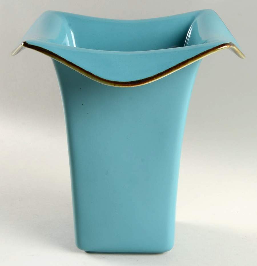 Tuscan Toscana Collection 9" Vase by Southern Living-1