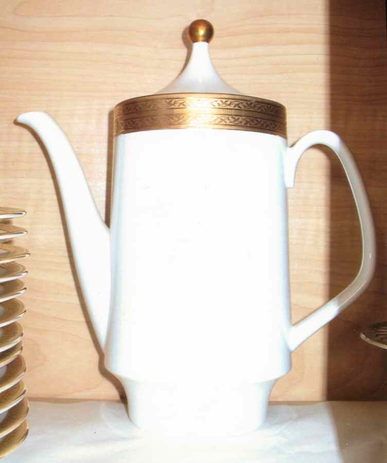 SCH585 Teapot & Lid by Schumann - Bavaria-1