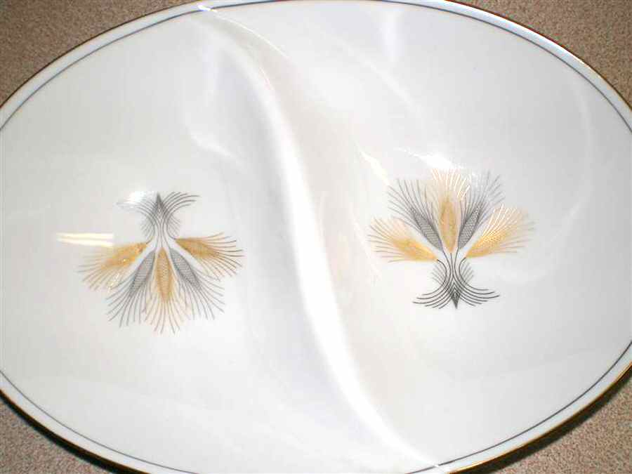 6904 11" Oval Divided Vegetable Bowl by Sango-1