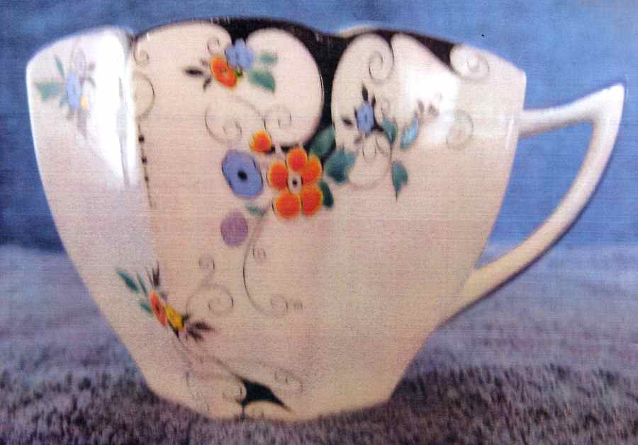 11630 Flat Cup by Shelley-1