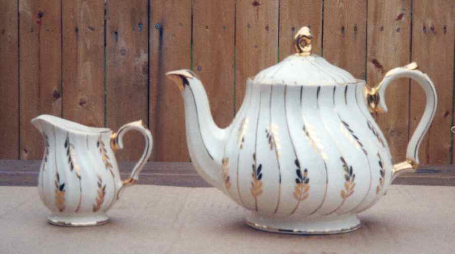 2959 Teapot & Lid by Sadler-1