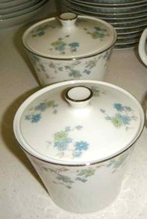 Wyndham Sugar Bowl & Lid by Sango-1