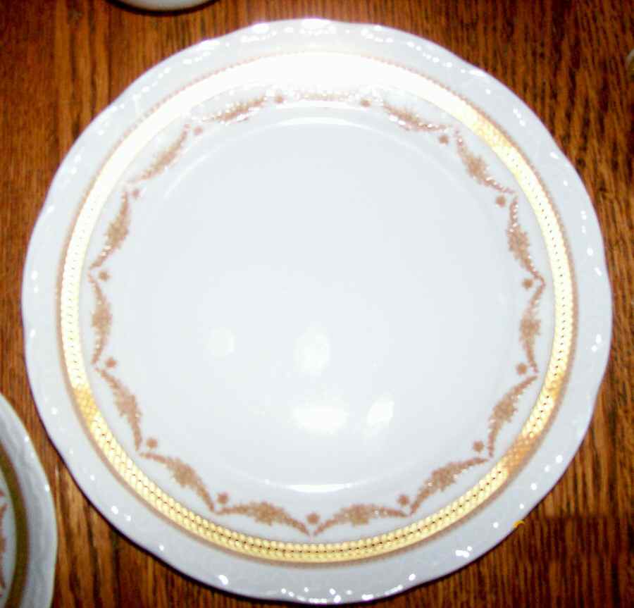 SLT383 Dessert/Pie Plate by Seltmann-1