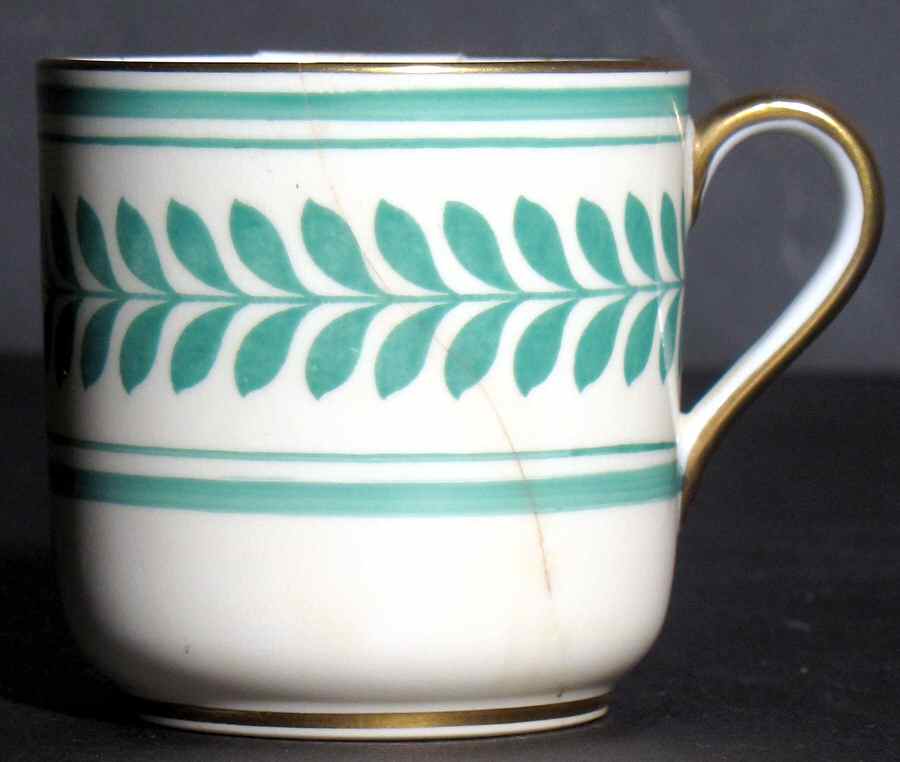 Y4249 Footed Demitasse Cup by Spode-1