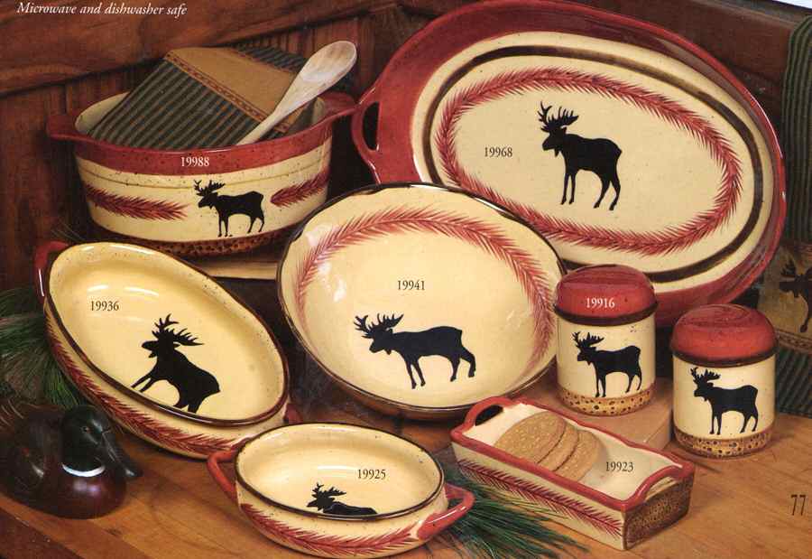 Moose Salt & Pepper Set by Saparna-1