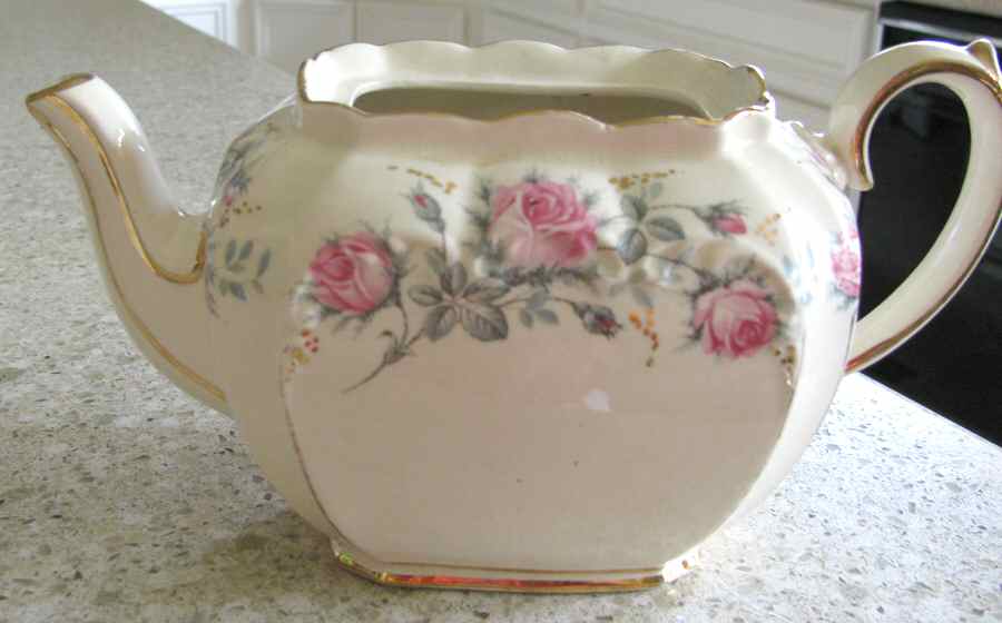 2851 Teapot No Lid by Sadler-1