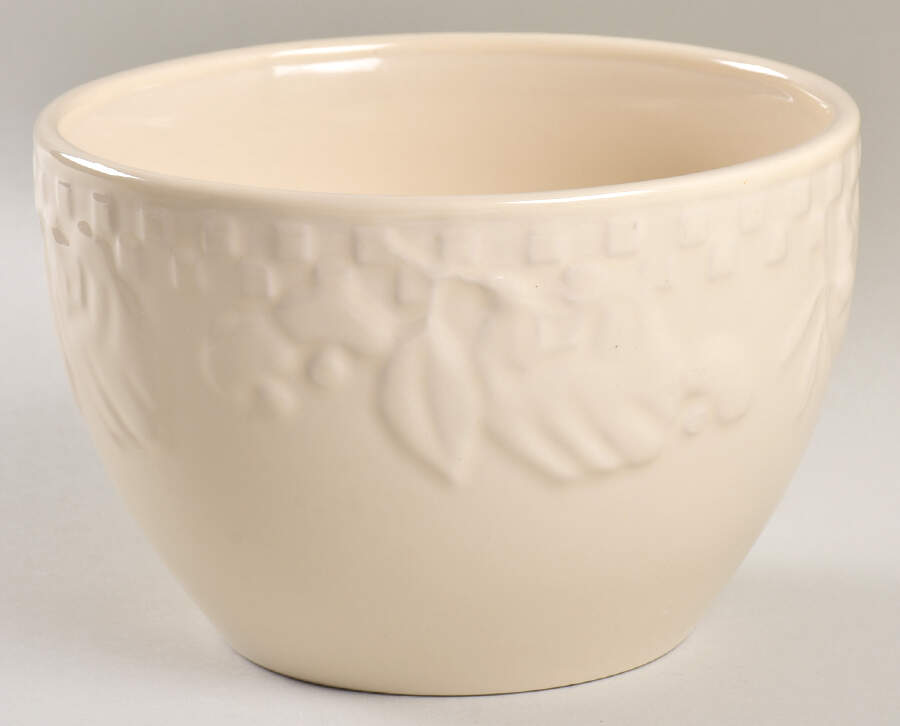 Home Grown (White) 6" All Purpose Bowl by Signature-1