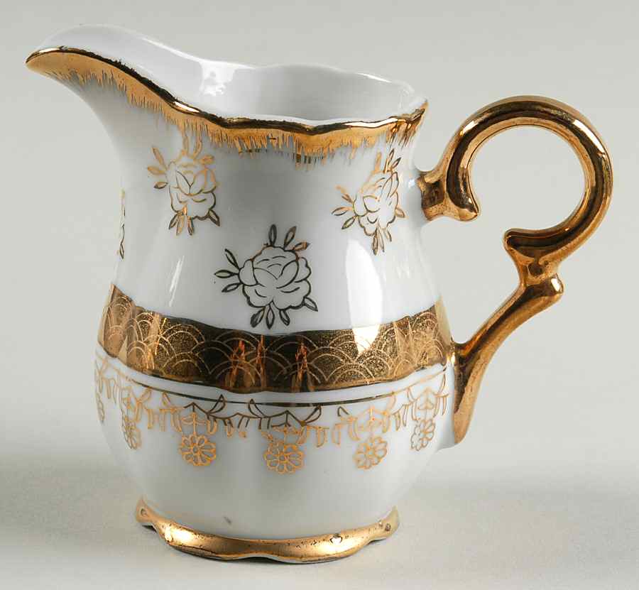 SER7 Creamer by Sterling China (Japan)-1