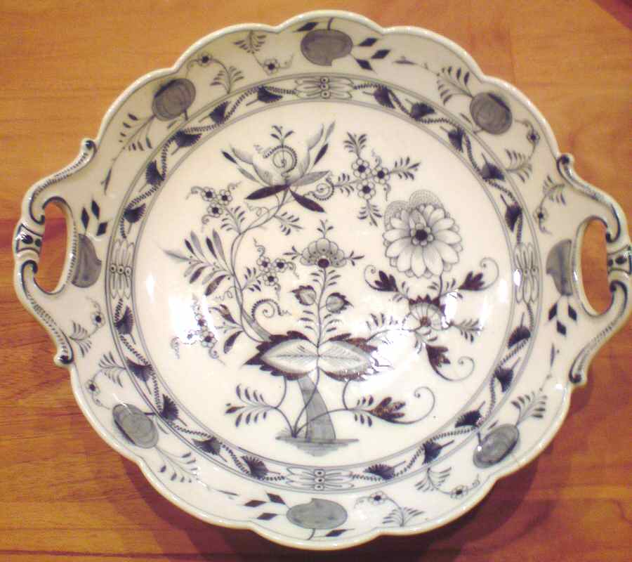 Blue Onion Handled Serving Tray by Schoenau-1