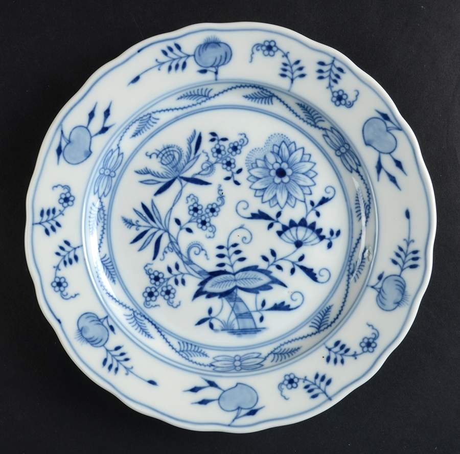 Blue Onion Salad Plate by Schoenau-1