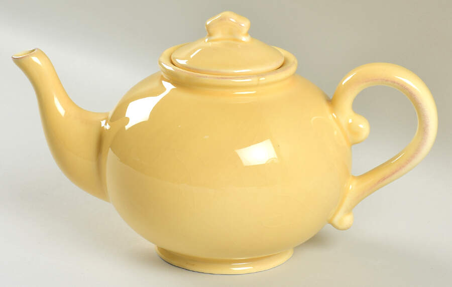 Butter Yellow Teapot & Lid by Sur La Table-1