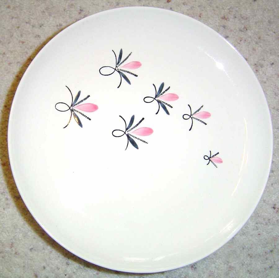 Fleur de Lys Dinner Plate by Stetson-1