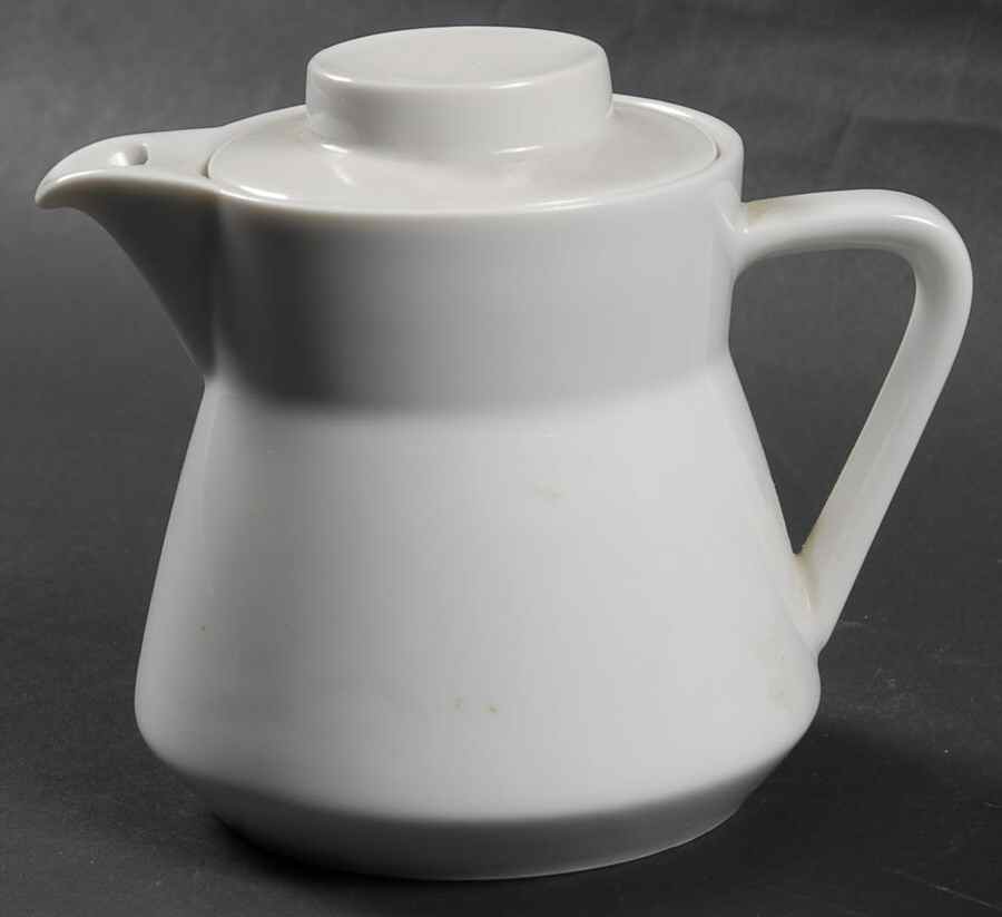 Cora Creamer & Lid by Seltmann-1