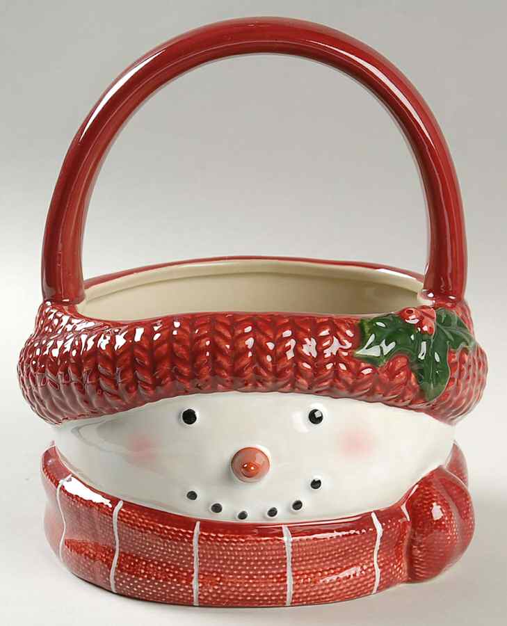 Winter Wishes 7" Handled Basket by St Nicholas Square-1