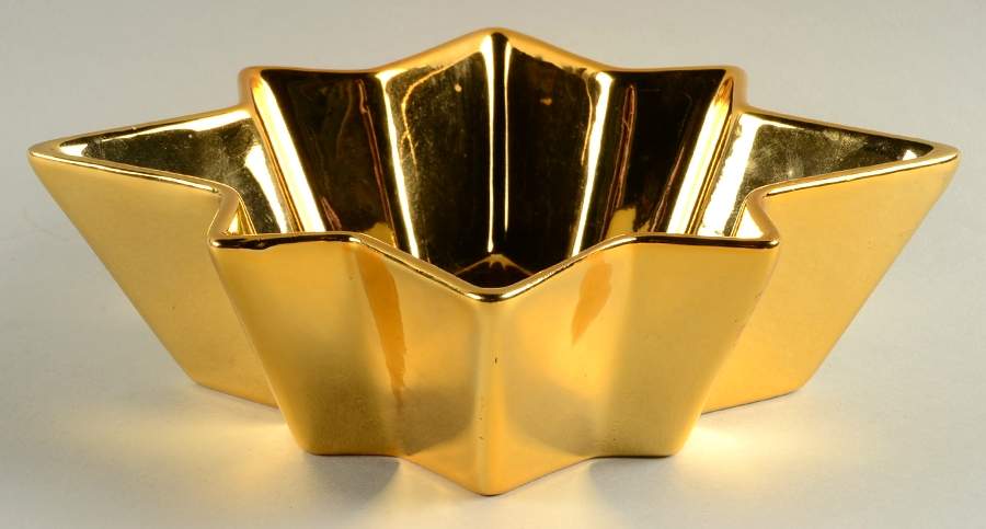 Spirit of the Season Star Shaped Bowl by St Nicholas Square-1