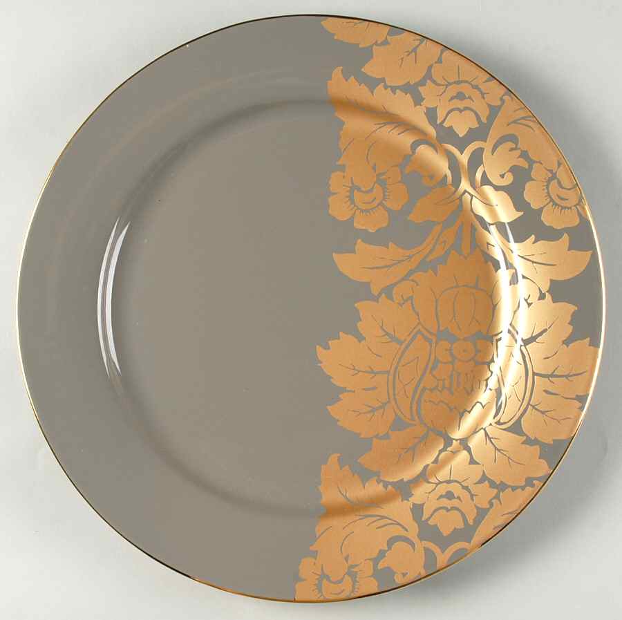 Spirit of the Season Service Plate (Charger) by St Nicholas Square-1