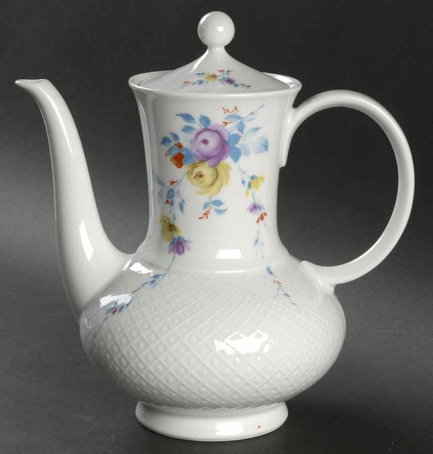 25987 Coffee Pot & Lid by Seltmann-1