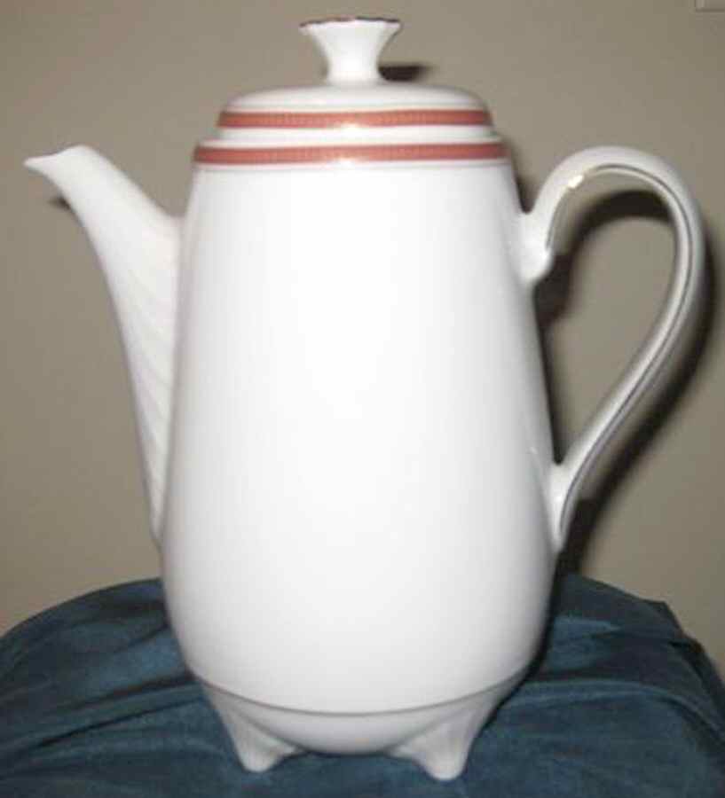 427 Coffee Pot & Lid by Schirnding-1