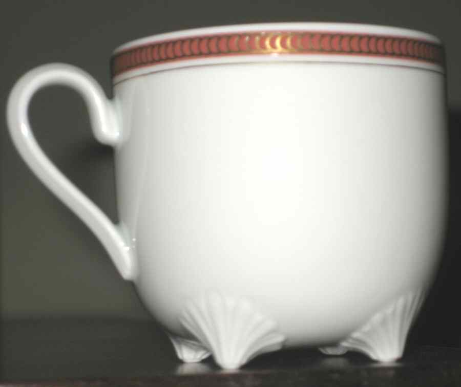 427 Footed Cup by Schirnding-1