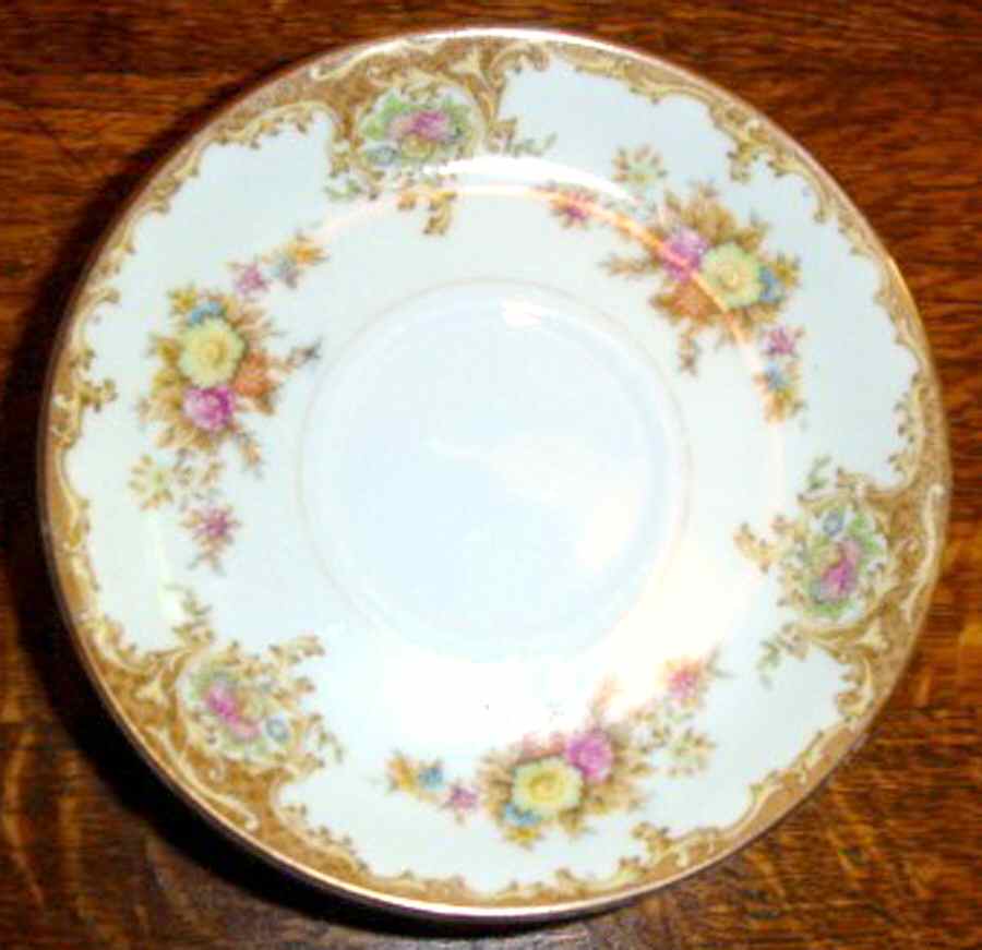 SLL8 Saucer by Swallow-1