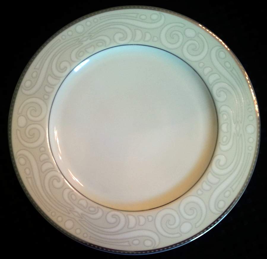 Perfection Dinner Plate by Shinepukur Ceramics-1