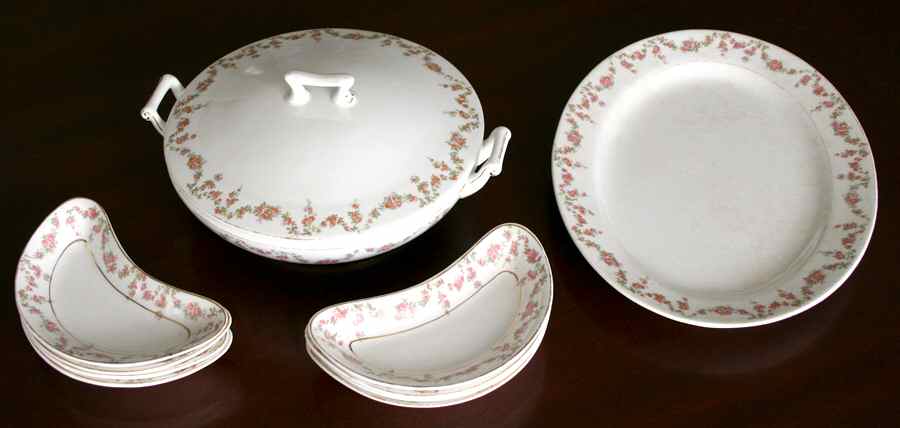 SMP33 Dinner Plate by Smith Phillips-1