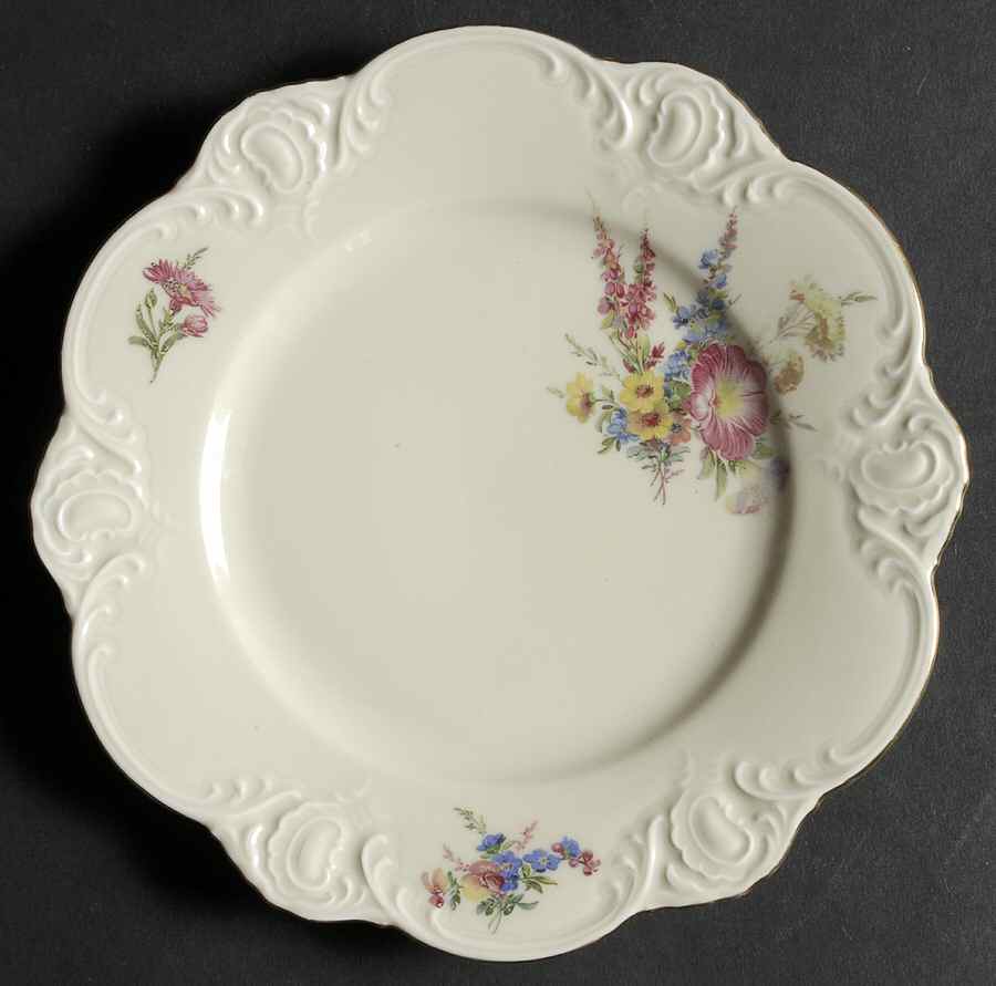 SLT389 Salad Plate by Seltmann-1