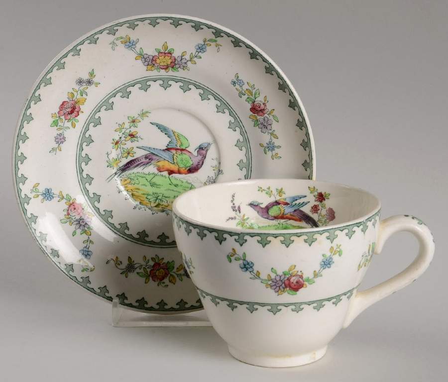 Vienna (Bird Center, Green) Footed Cup & Saucer Set by Spode-1
