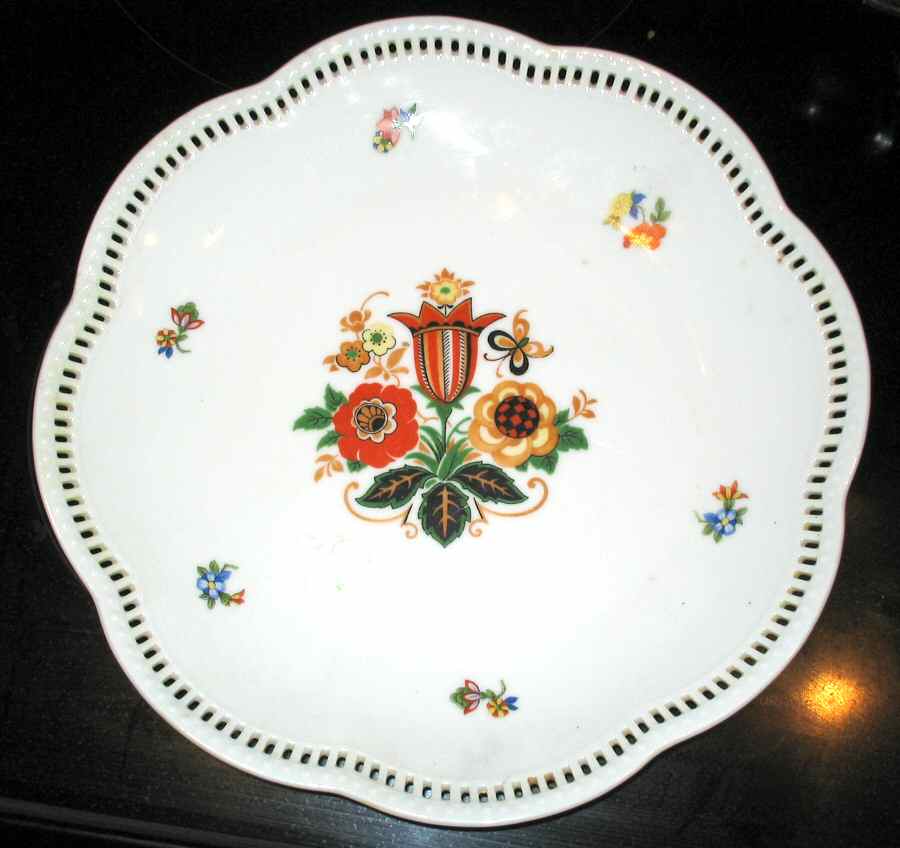 SCH605 Dinner Plate by Schumann - Bavaria-1