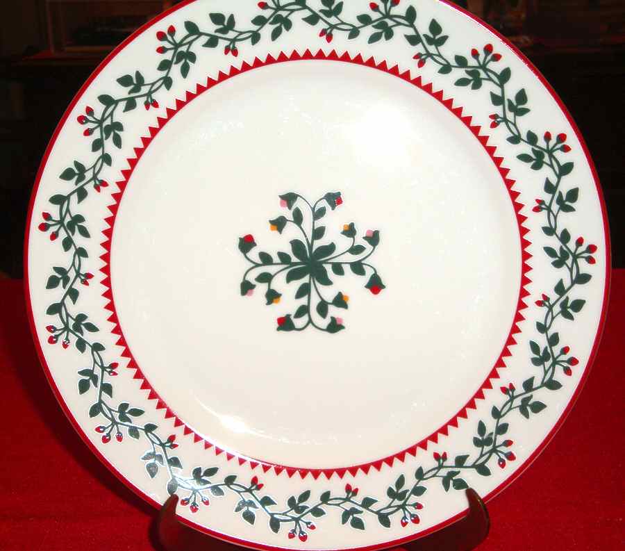 SMB4 Dinner Plate by Smithsonian Institute-1