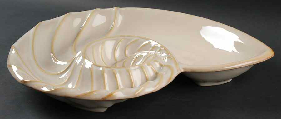 Seaside Tan 1 Piece Figural Chip and Dip by Sonoma Home-1