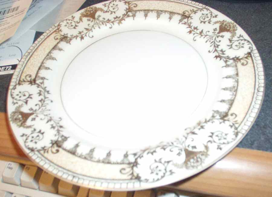 SON106 Dinner Plate by Sone-1