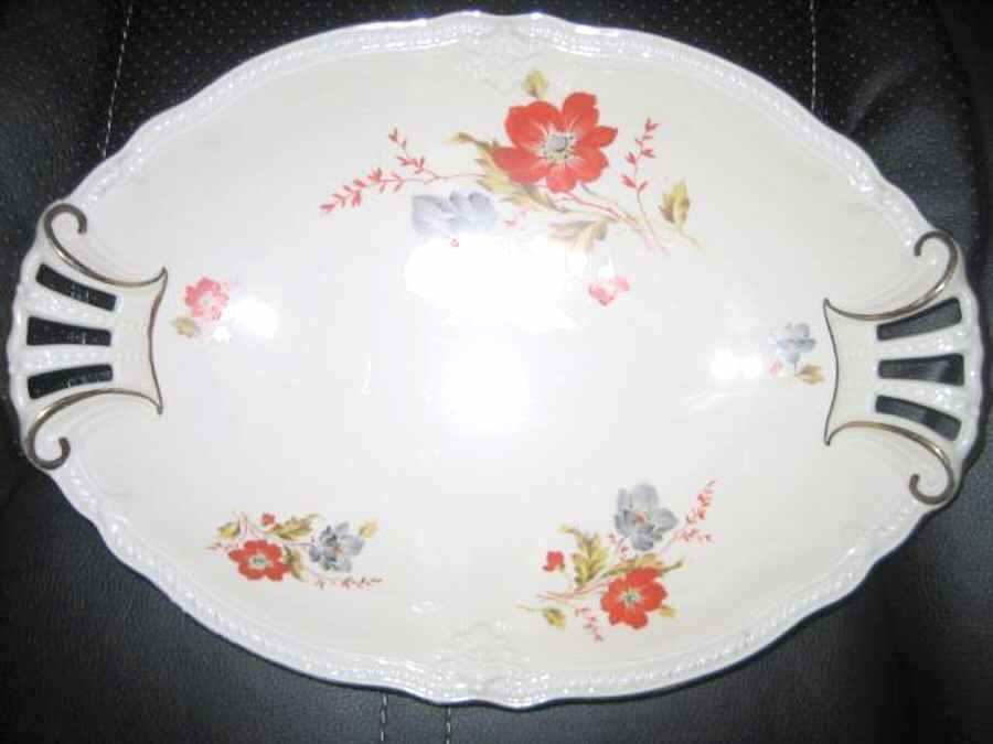 SCH610 10" Oval Vegetable Bowl by Schumann - Bavaria-1