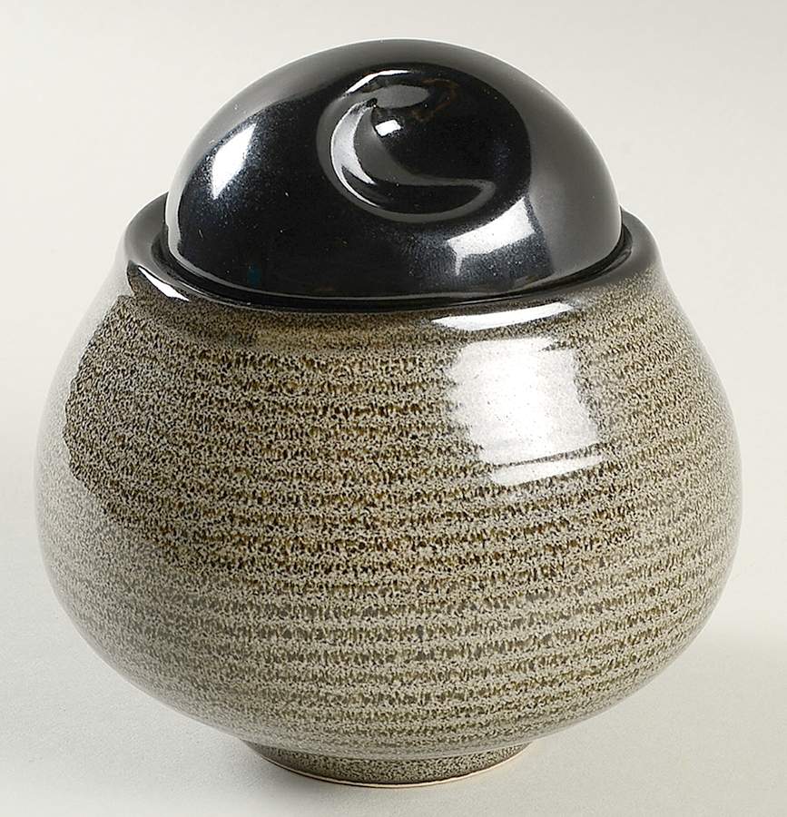 Roma Sage Sugar Bowl & Lid by Sango-1