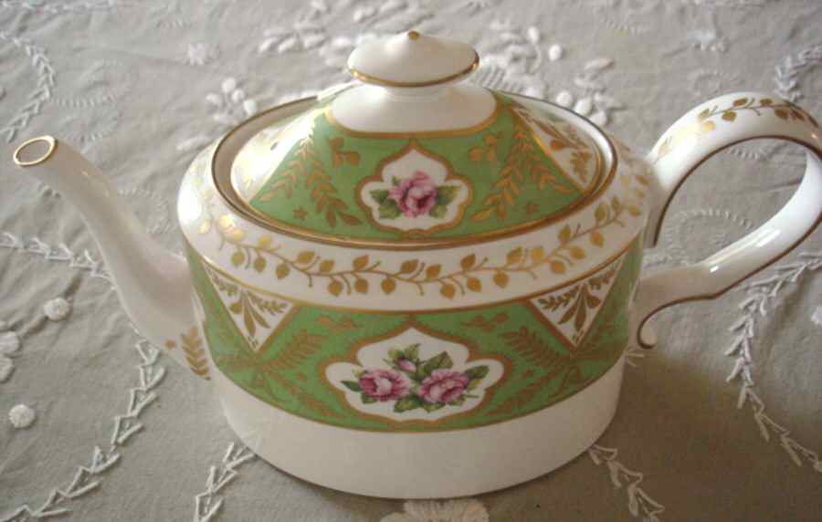 Ashurst Teapot & Lid by Spode-1