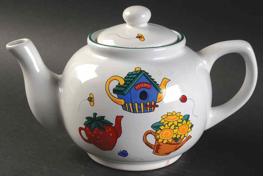 Garden Tea Party Teapot & Lid by Signature-1
