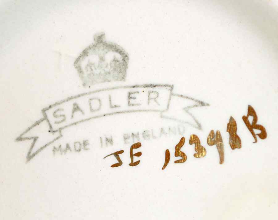 15398b Teapot No Lid by Sadler-1