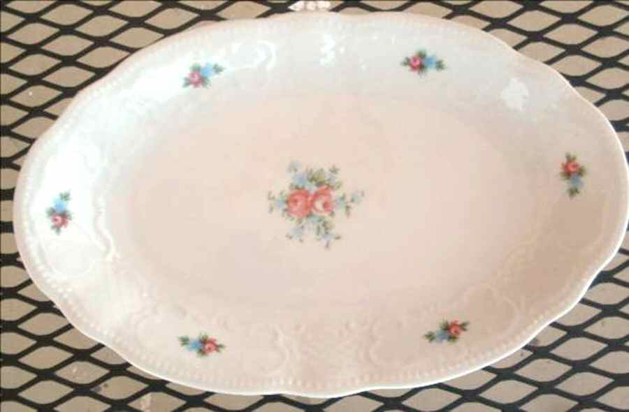 SLT399 14" Oval Serving Platter by Seltmann-1