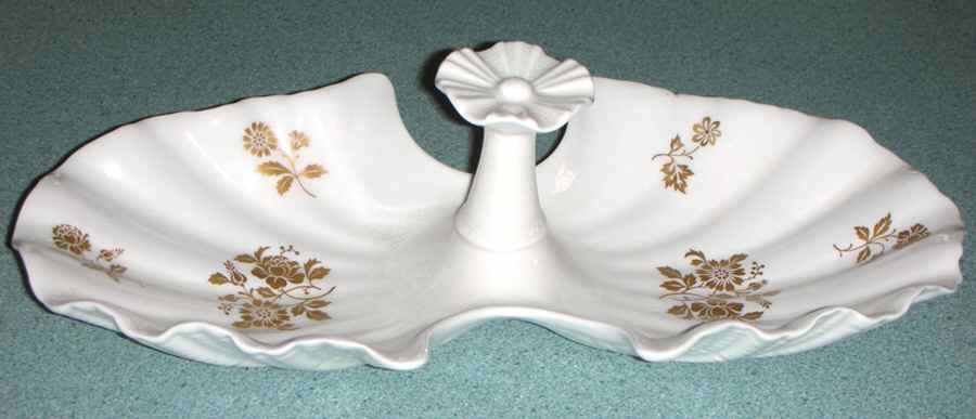 136 Center Handled Serving Tray by Spode-1