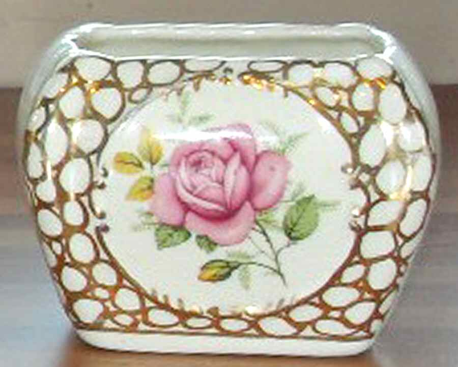 01479 Sugar Bowl No Lid by Sudlow's (Burslem)-1
