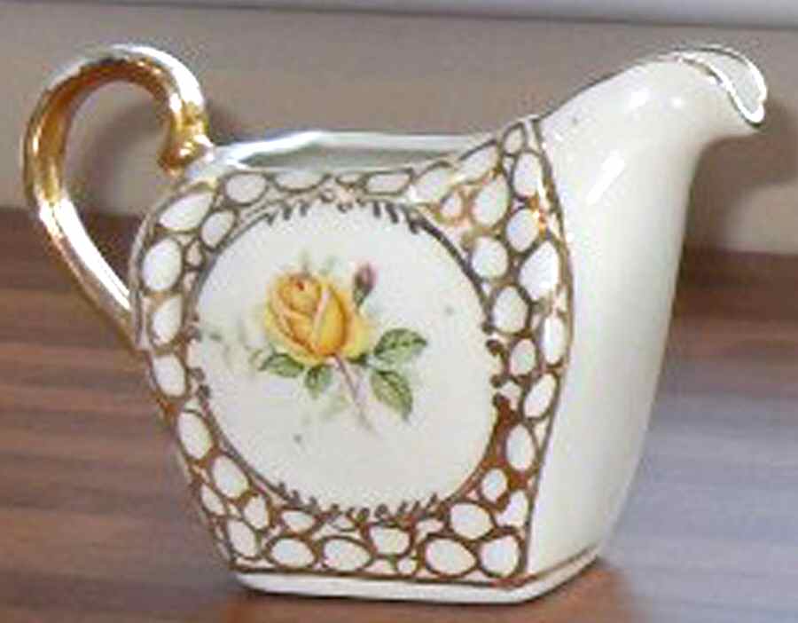 01479 Creamer by Sudlow's (Burslem)-1
